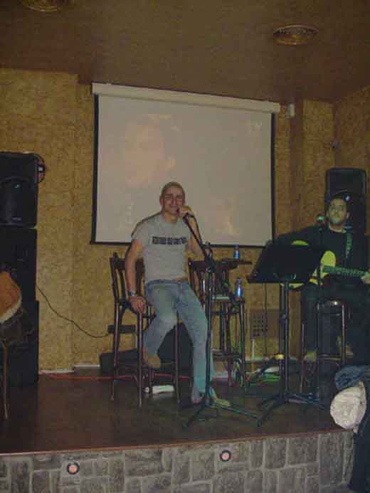 concierto en el caf&eacute; medieval